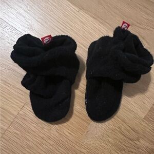 Zutano fleece booties 12 m
